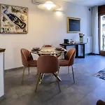 Residenza Agli Ospedali 公寓