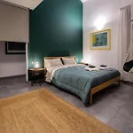 Residenza Agli Ospedali 公寓 *
